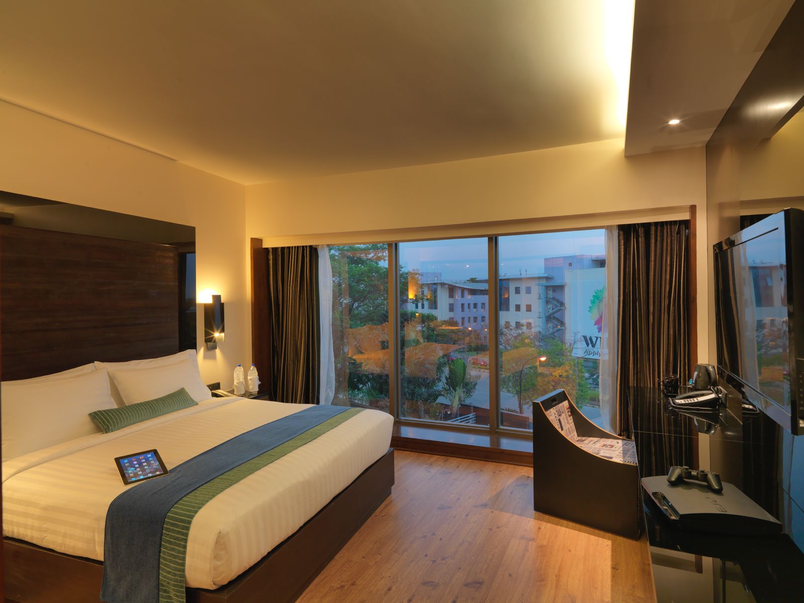 Hotel 1